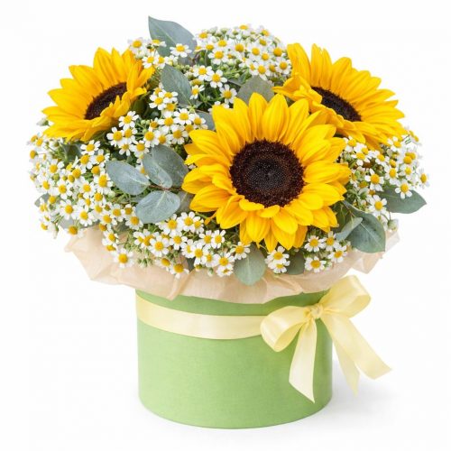 Цветы в шляпной коробке «Летний луч»